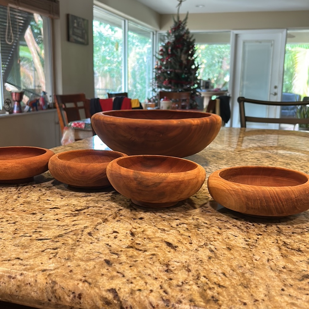 Wooden decorative bowls - Picture 9 of 9